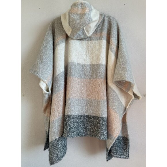 WORLD MARKET Colorblock Hooded Pullover Kangaroo Poncho Women’s One Size NEW - Picture 4 of 13